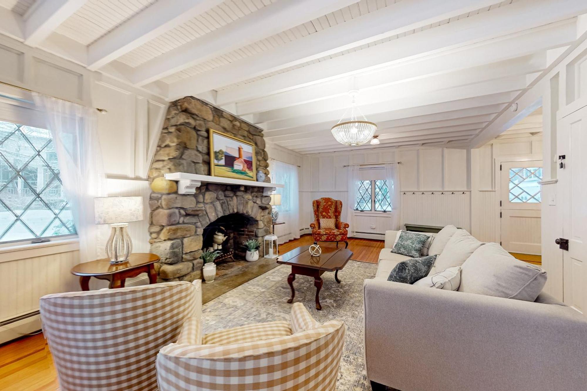 Stoney Manor * Pocono Pines
